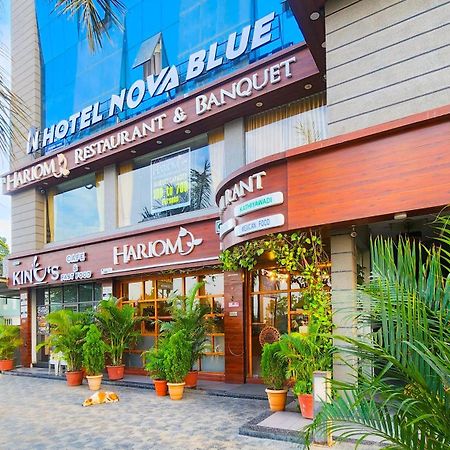 Hotel Nova Blue Ahmedabad Eksteriør bilde